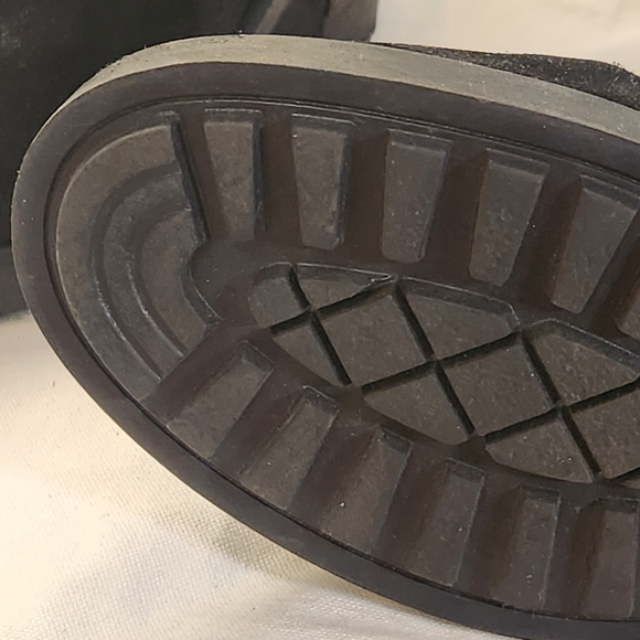 Emanuele Castro Women’s Made In Italy Suede Leather Chelsea Booties Black Size 9 - Picture 7 of 10